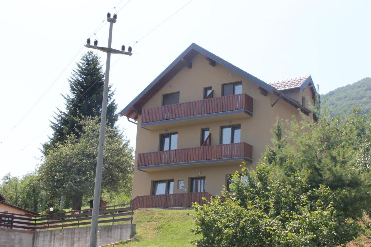 Отель House Stefanac Селиште-Дрежничко Экстерьер фото